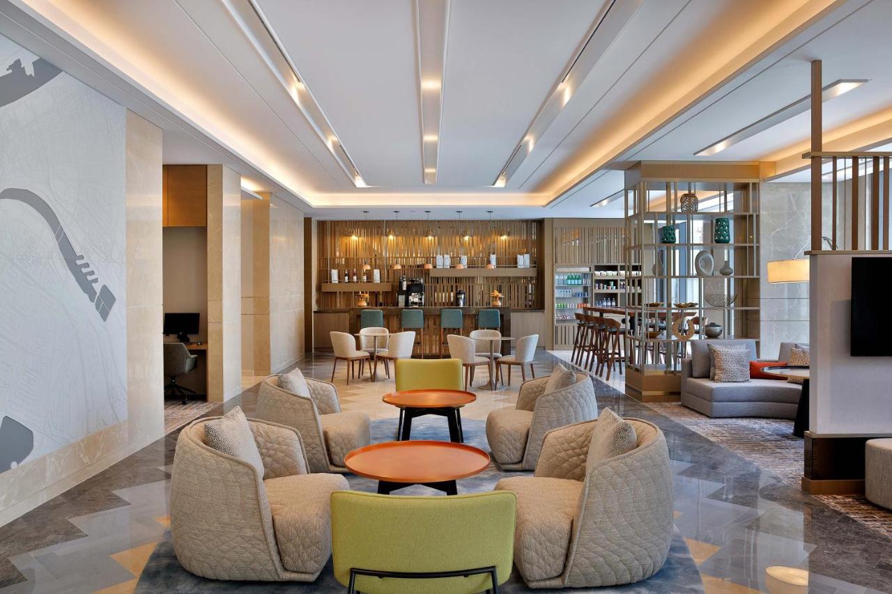 فندق Courtyard By Marriott Culture Village, دبي
