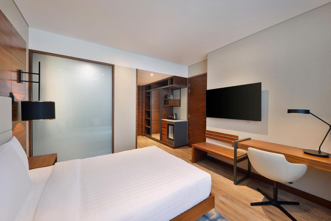 Courtyard By Marriott Culture Village, دبي